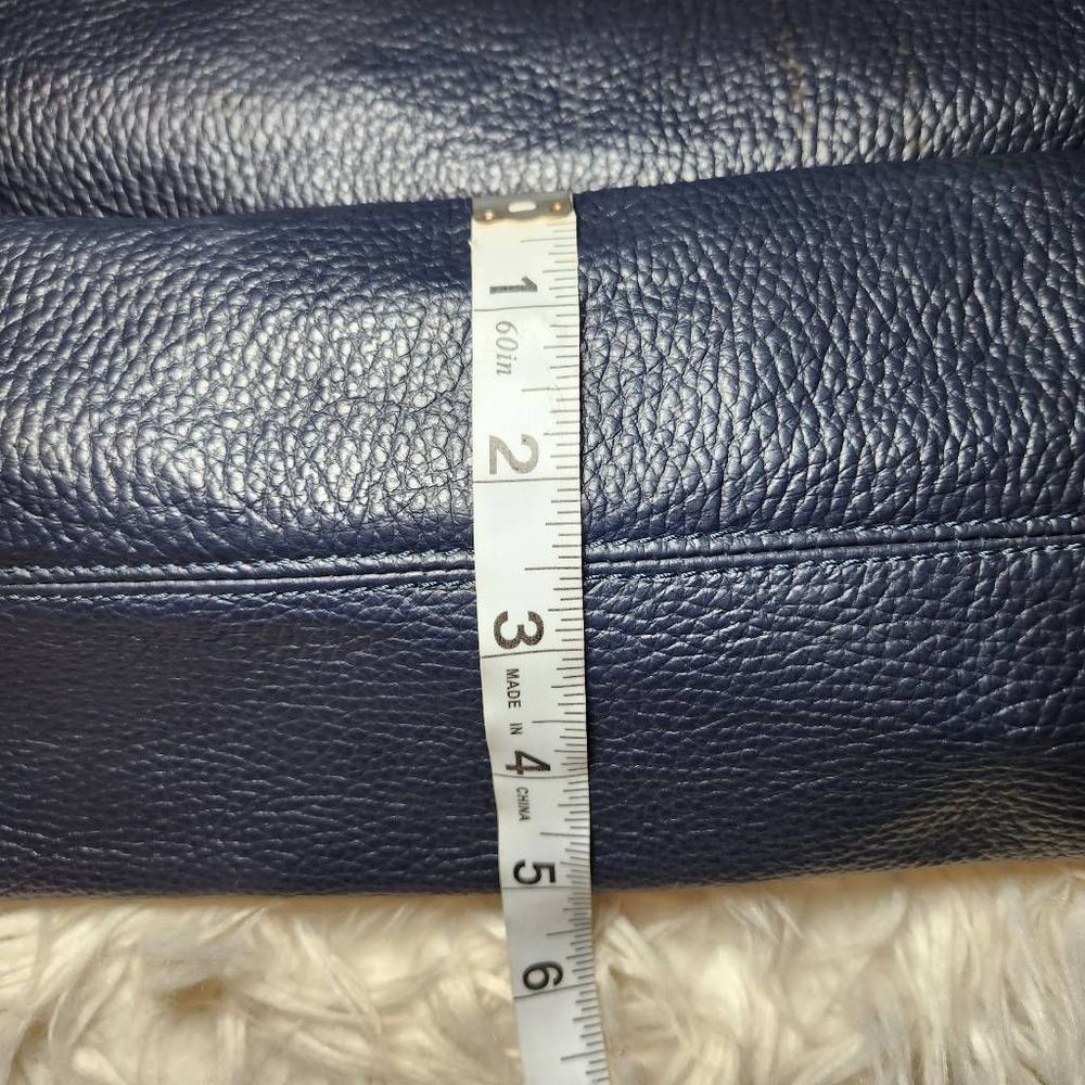 Lia Numa Navy Blue Pebbled Leather Shoulder Bag View 6